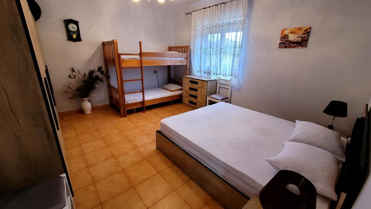 Tuana'S Apartment Шкодер Екстер'єр фото